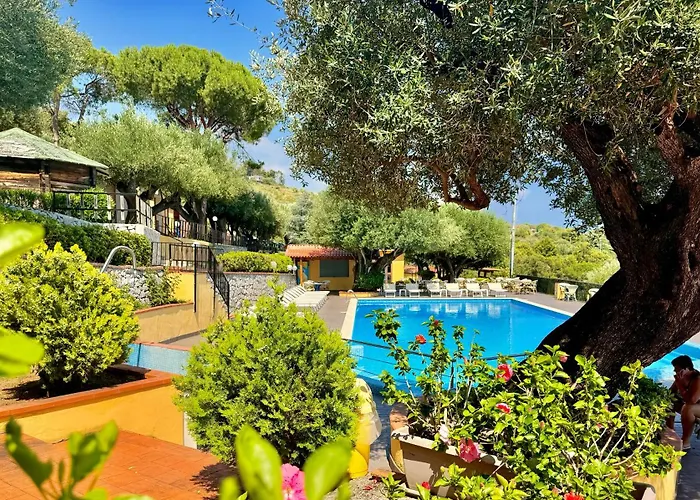 Villaggio Turistico La Fenosa